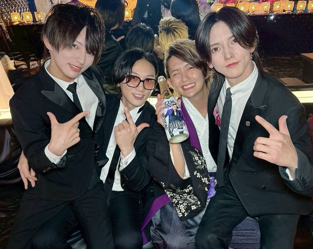 仲間達から絶大な信頼を集めるyasu副主任☆
活気と笑顔が溢れる一日となりました！