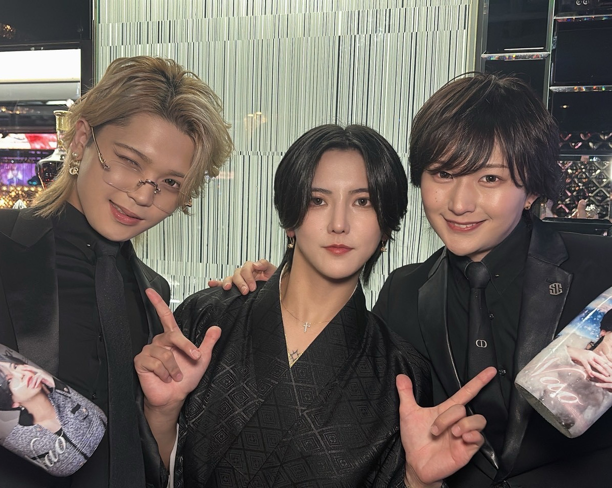 志龍と翔主任からもお祝いして頂きました☆
那桜が一日中、輝く素晴らしい日となりました✨