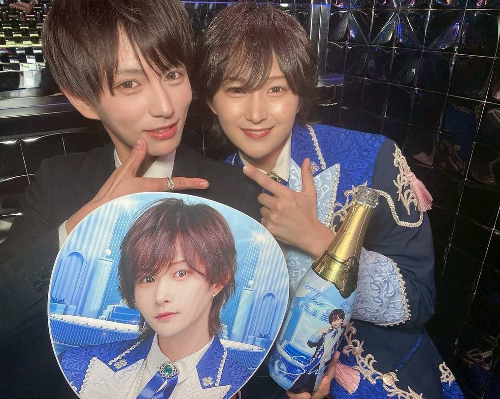 陸翔副主任ともこの笑顔☆
コールの耐えない一日でした✨