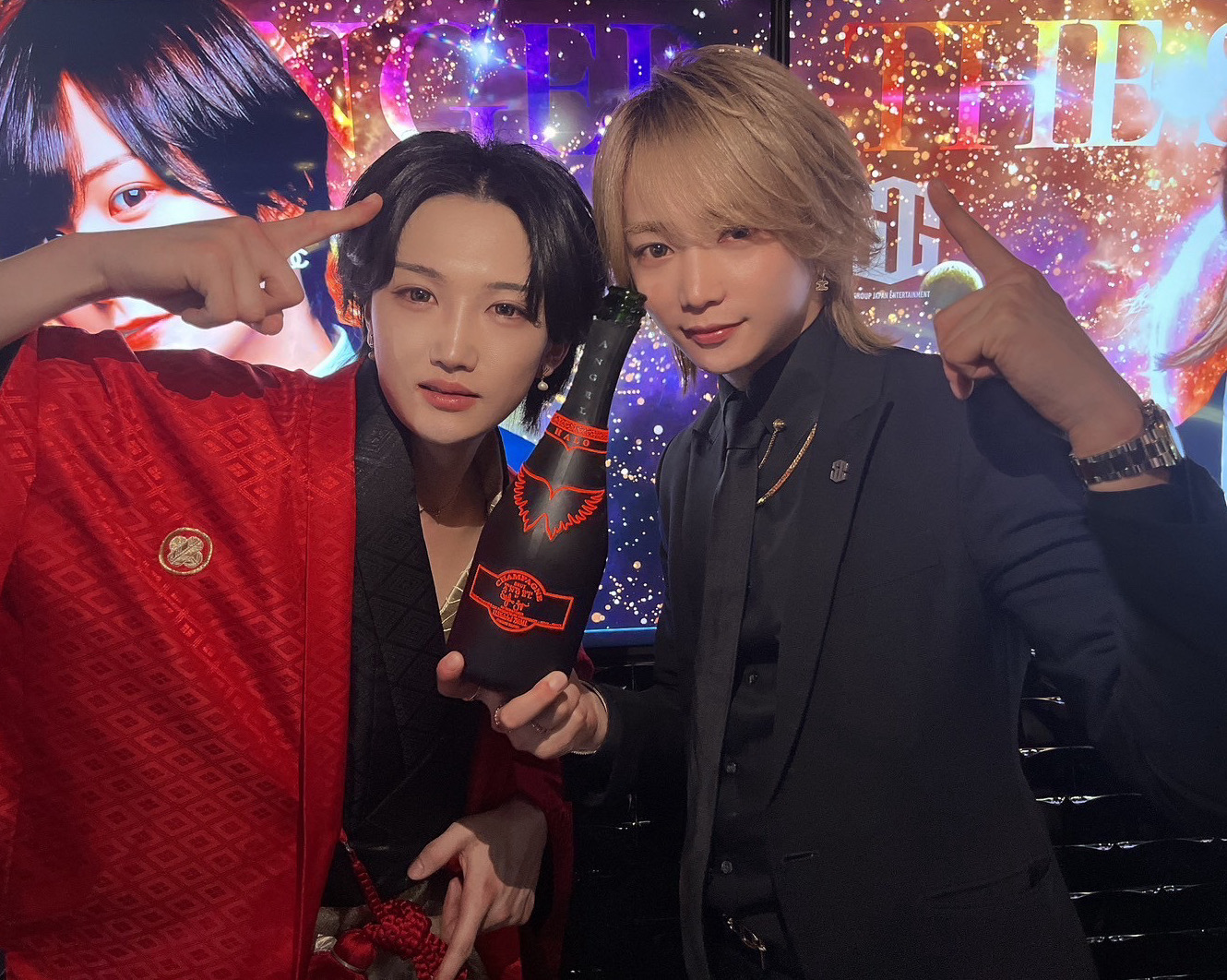 大尊敬している真虎主任からも
高級シャンパンでお祝いをして頂きました✨