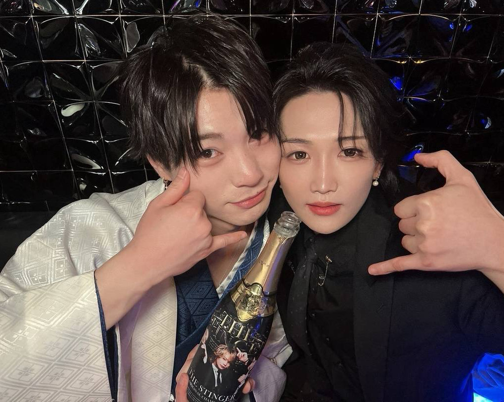 華空からお祝いをして頂き
シャンパンコールが鳴り止まない一日となりました☆