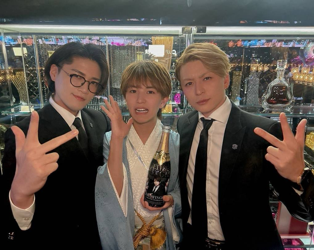 豹牙主任、JACK筆頭主任との一枚✨
皆から愛される仁☆☆