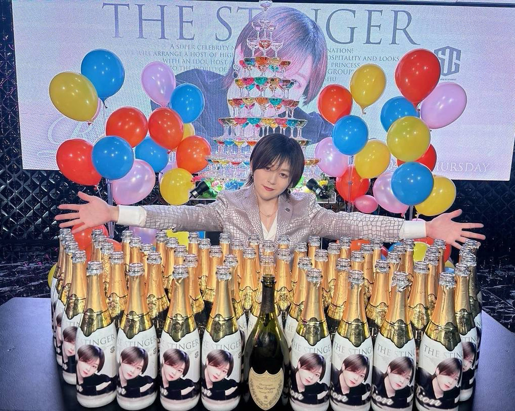 皆様からたくさんの愛と、お祝いを頂き
最高に盛り上がる一日となりました✨
素晴らしい一日を皆様ありがとうございました!!